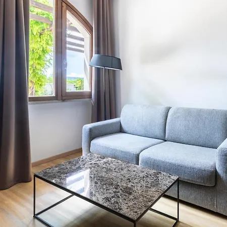 Antico Borgo Di Hotel