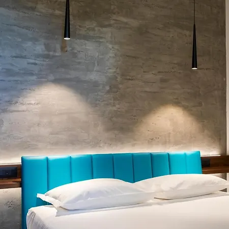 Antico Borgo Di Hotel 4*
