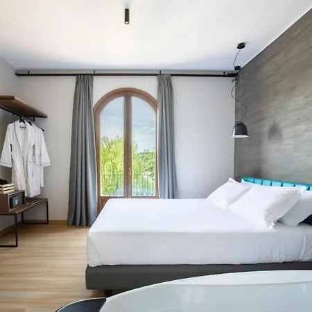 Hotel Antico Borgo Di Sutri