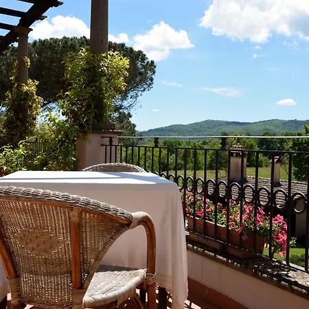 Antico Borgo Di 4* Sutri