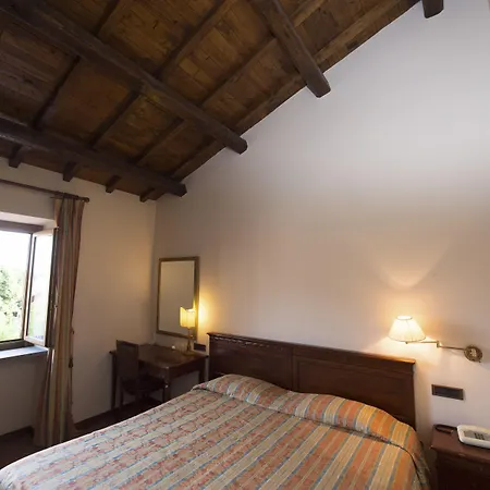 Antico Borgo Di Sutri