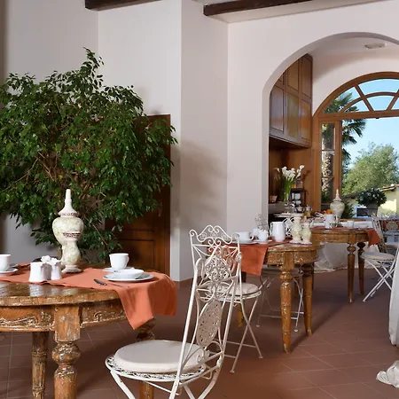 Antico Borgo Di Szálloda