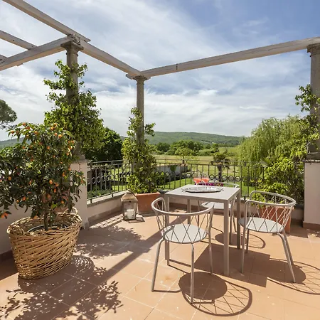 Antico Borgo Di 4* Sutri