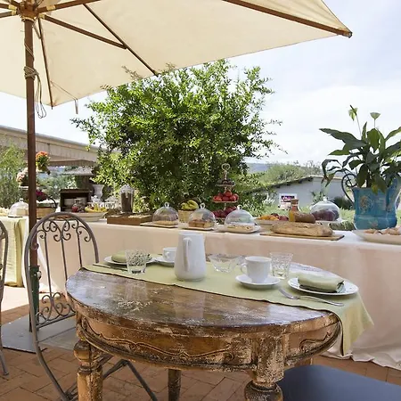 Hotel Antico Borgo Di Sutri