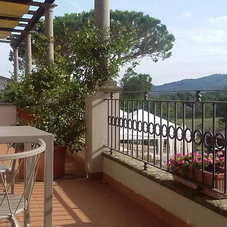 Antico Borgo Di 4* Sutri