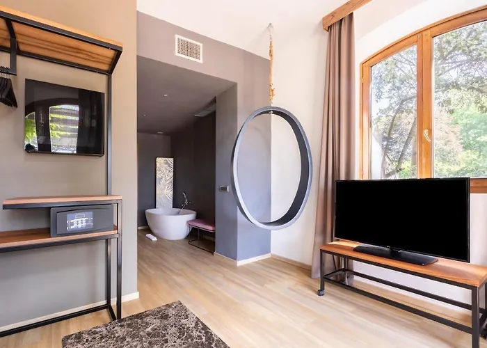 Antico Borgo Di 호텔 4*