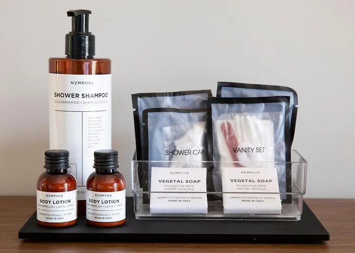 Antico Borgo Di 4* 수트리