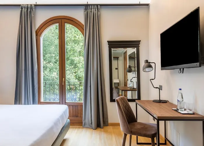 Antico Borgo Di 호텔 4*