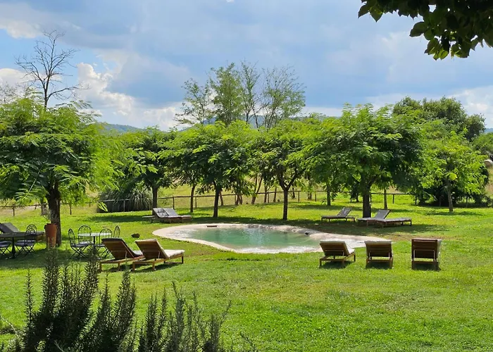 호텔 Antico Borgo Di 수트리