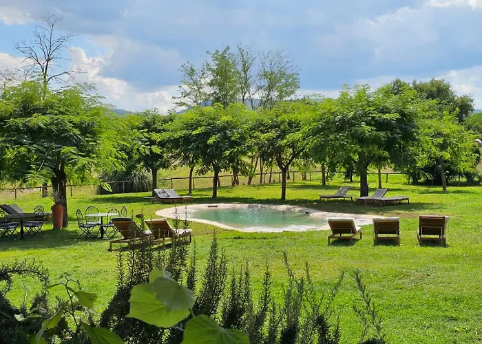 Antico Borgo Di 호텔 수트리