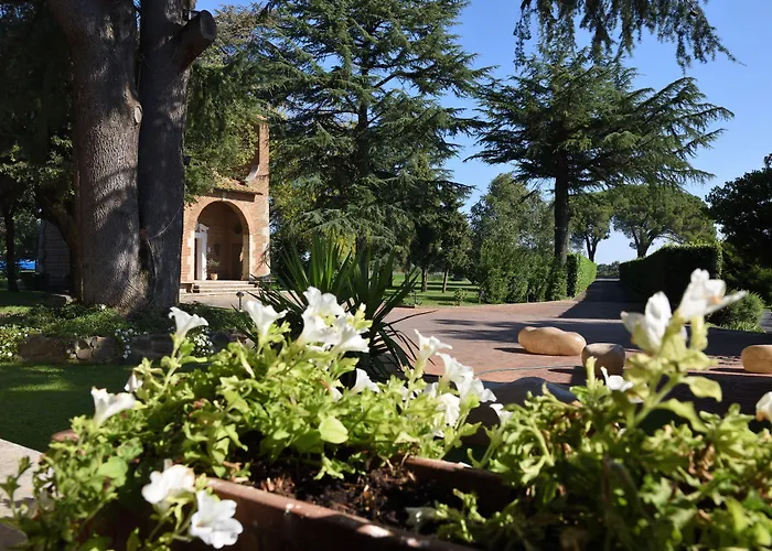 Antico Borgo Di 호텔