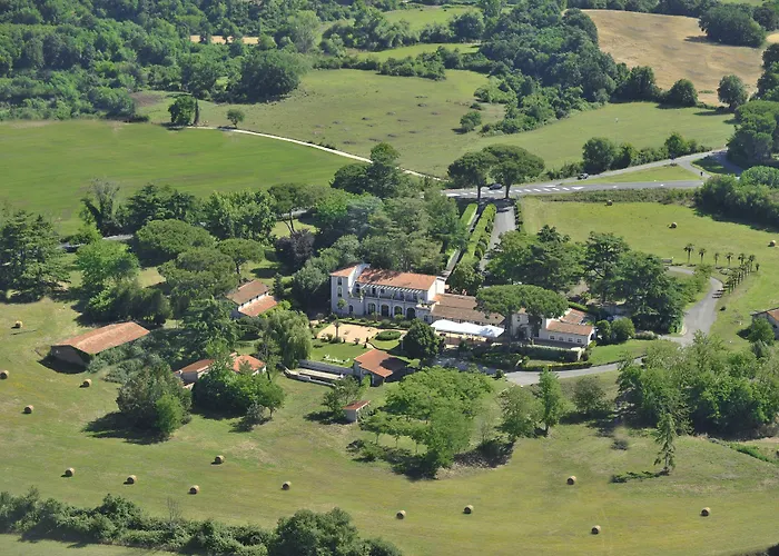 호텔 Antico Borgo Di