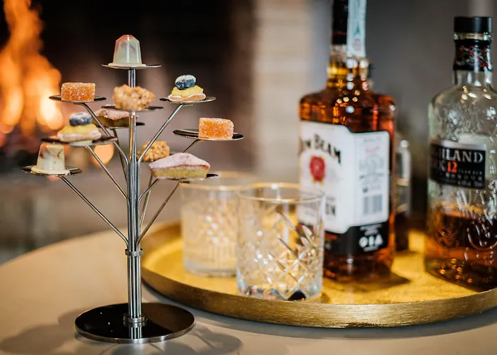 Antico Borgo Di 수트리