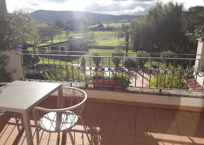 Antico Borgo Di 호텔 수트리